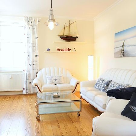 Appartement & Ferienwohnungen Thiess روستوك المظهر الخارجي الصورة