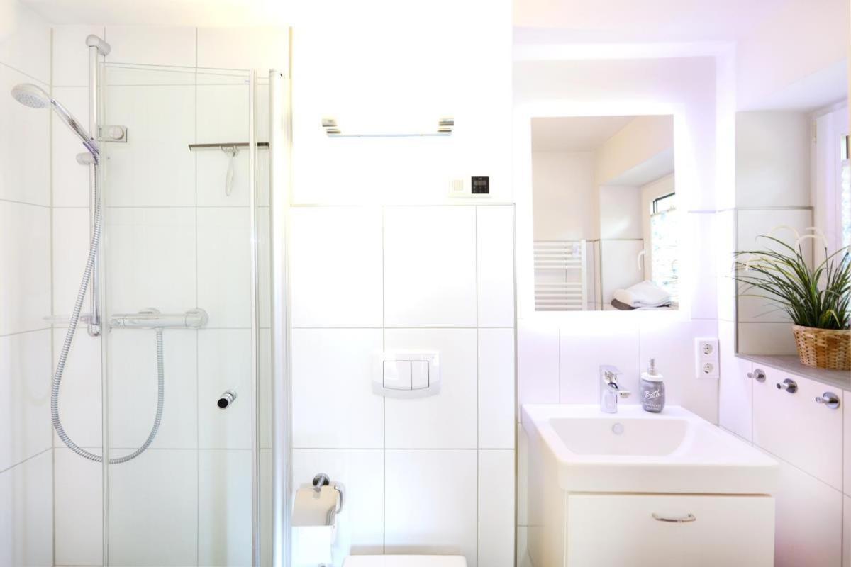Appartement & Ferienwohnungen Thiess روستوك المظهر الخارجي الصورة