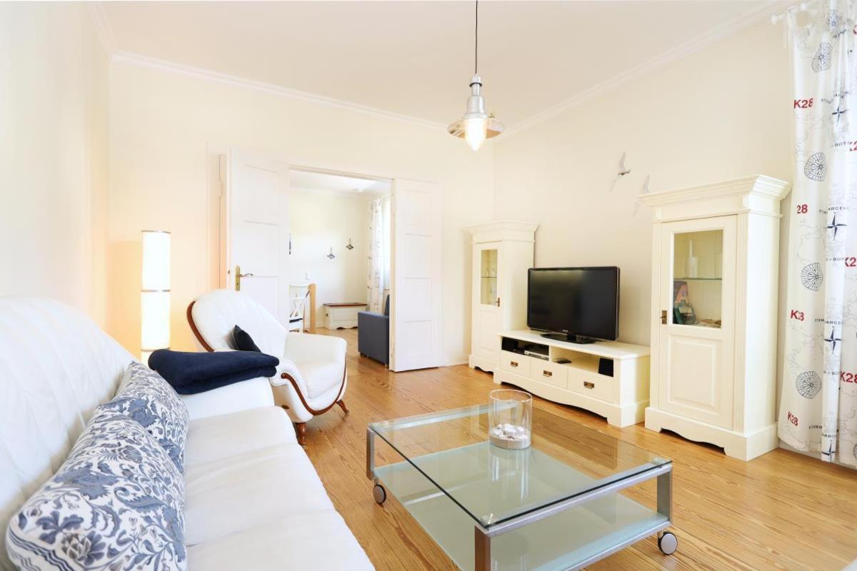 Appartement & Ferienwohnungen Thiess روستوك المظهر الخارجي الصورة